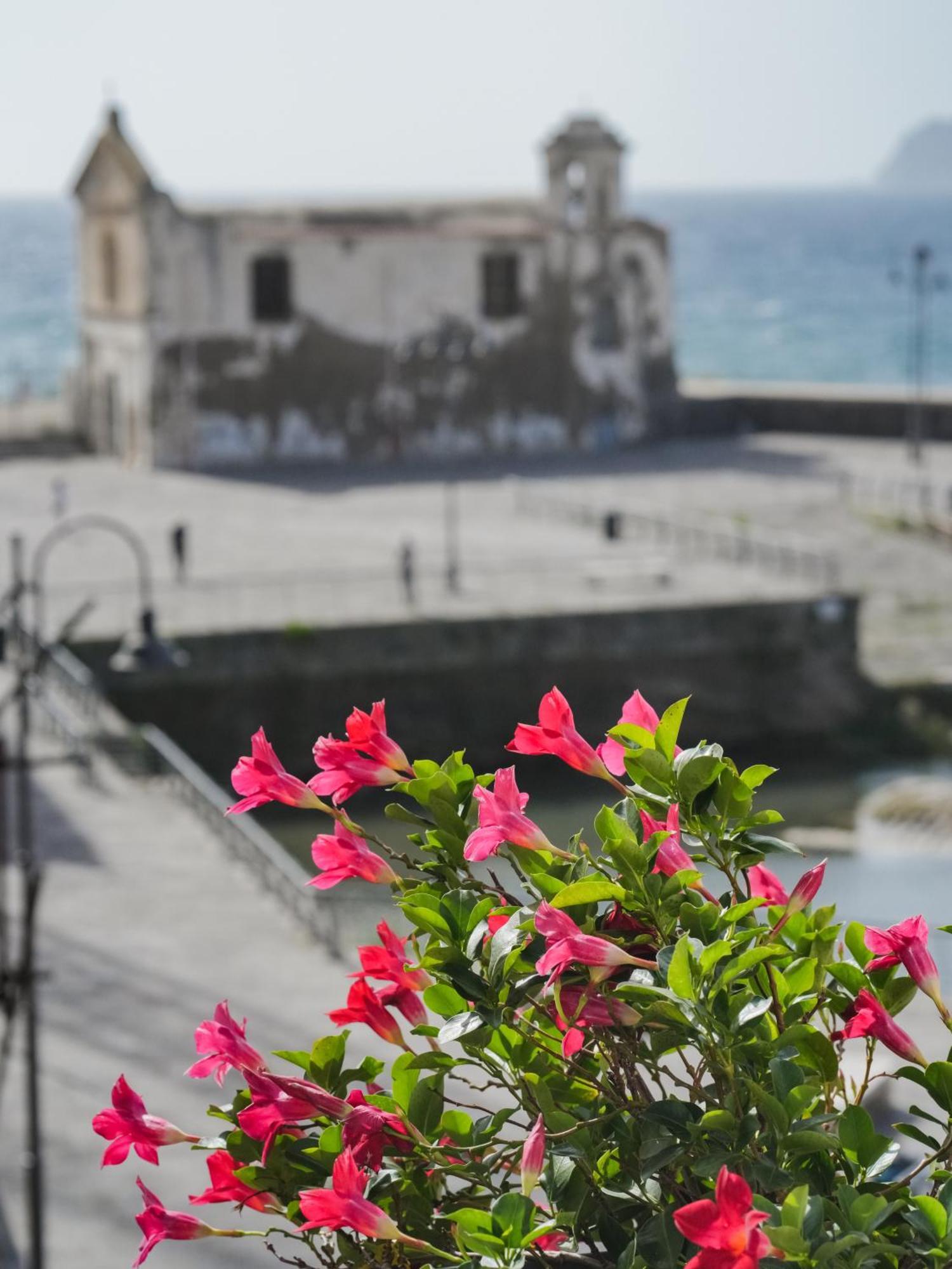 Hotel Da Sara Pozzuoli Zewnętrze zdjęcie